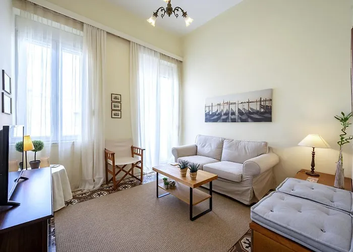 Casa Vecchia 1930's Masterpiece Apartment *